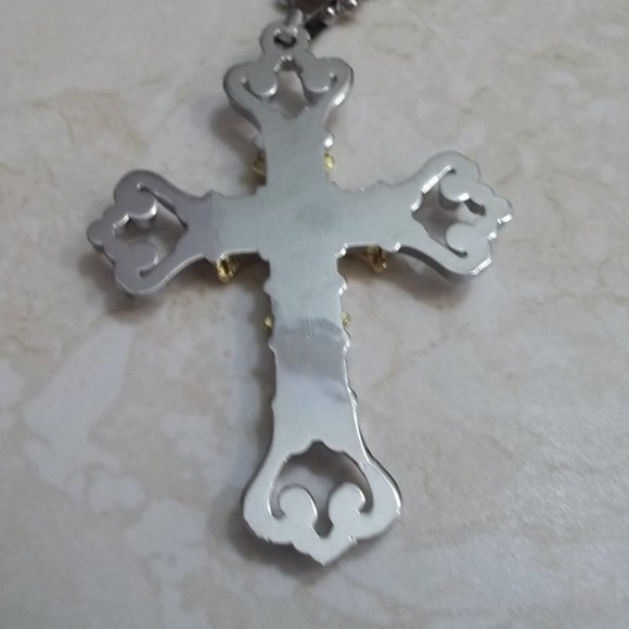 *5/35* New Fancy Stainless Steel Rhinestone Cross Necklace - Picture 3 of 4